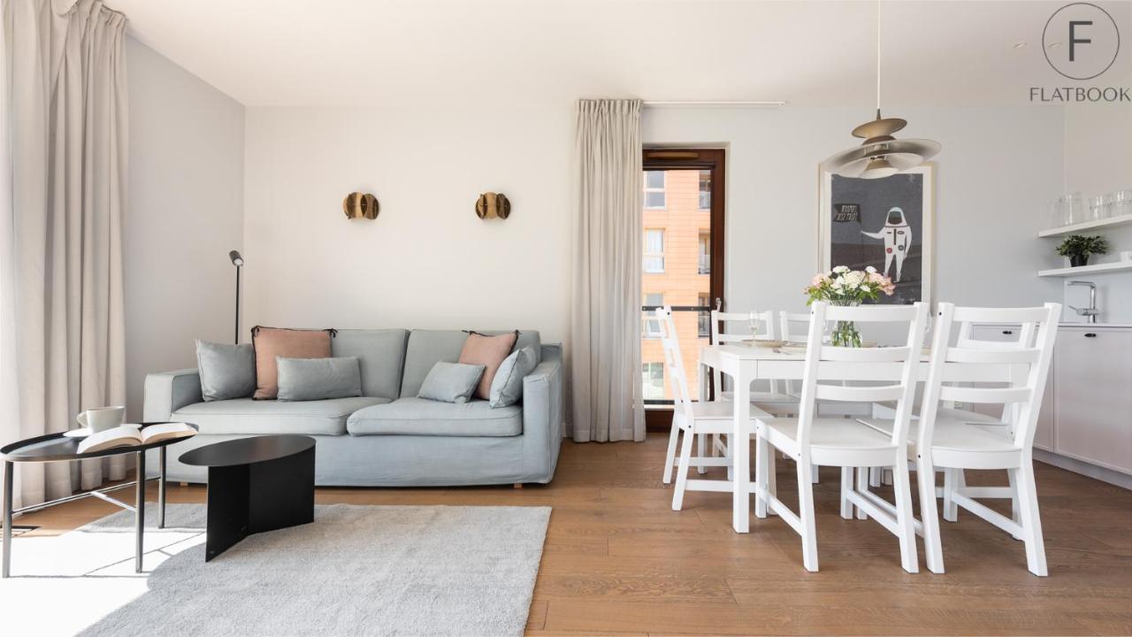 Flatbook - City Center Spa Apartments Motlawa Gdansk Ngoại thất bức ảnh