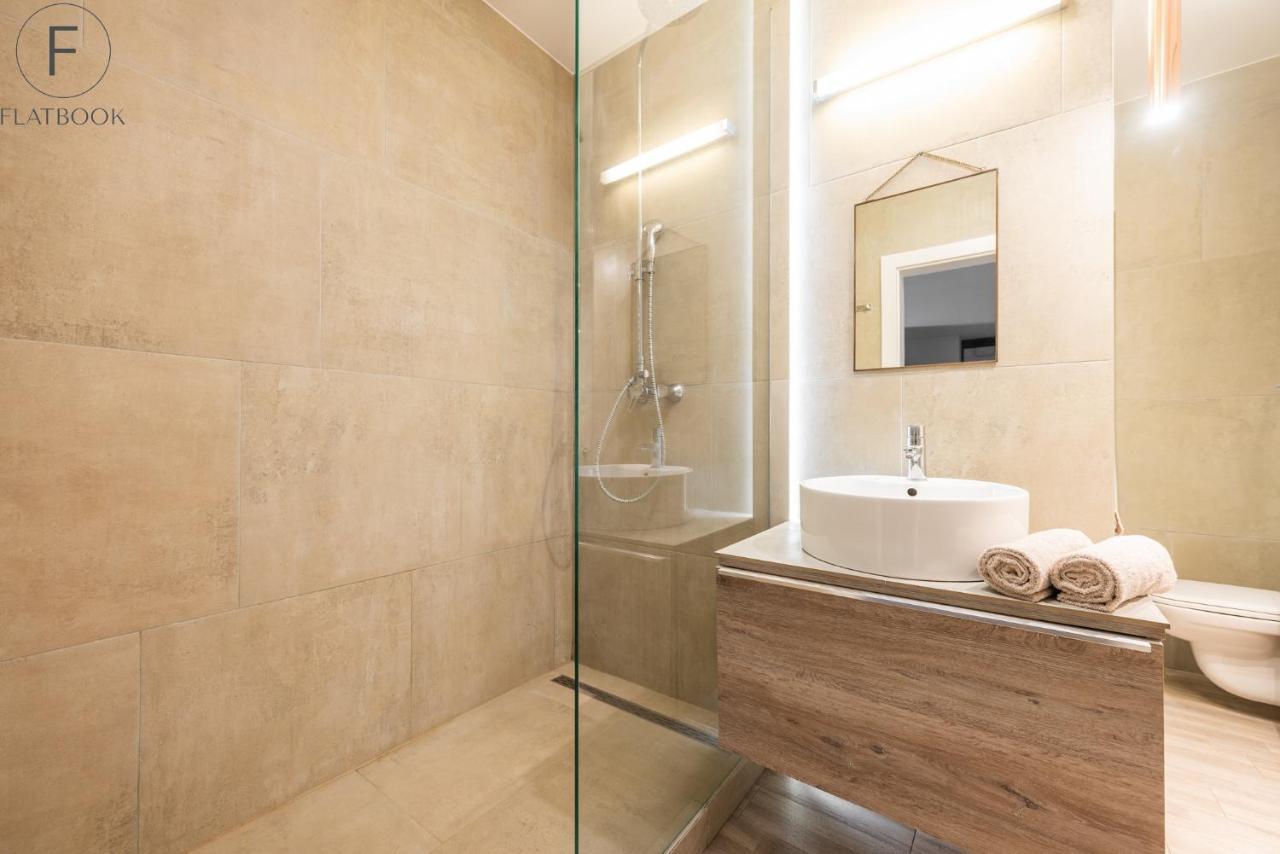 Flatbook - City Center Spa Apartments Motlawa Gdansk Ngoại thất bức ảnh